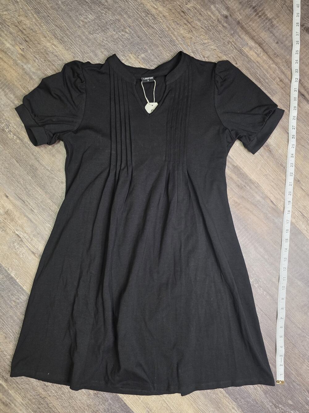 Luofen Womens Black Pleated Pintuck Dress Size S Small NWT Puff Sleeve Casual